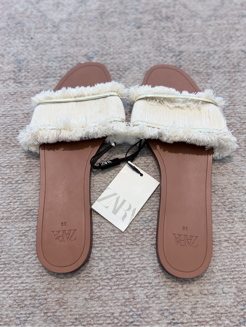 Zara Frayed Fringe Flat Slide Sandals, Cream with Gold Bars, Size 8 (EU 39), NWT